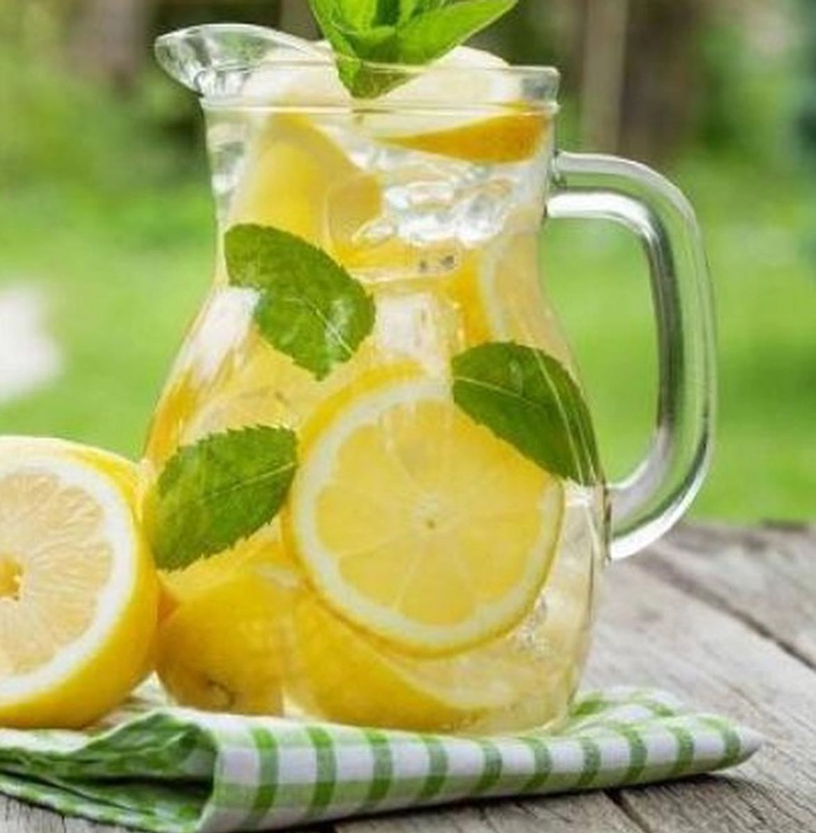 Limonadă cu Mentă